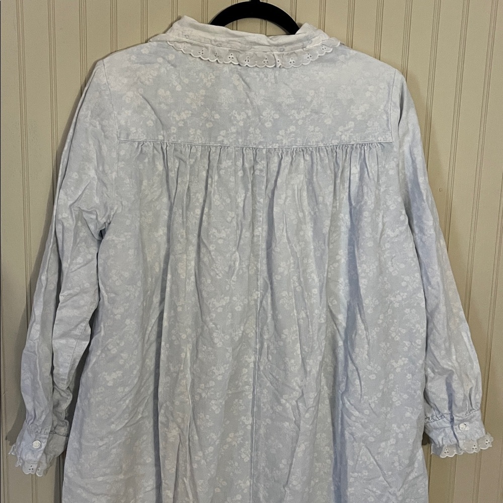 Lanz of Salzburg Cotton Flannel Nightgown Eyelet Trim Blue Floral Vintage M - Picture 12 of 14